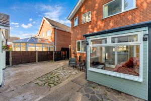 Photo 28- click for photo gallery